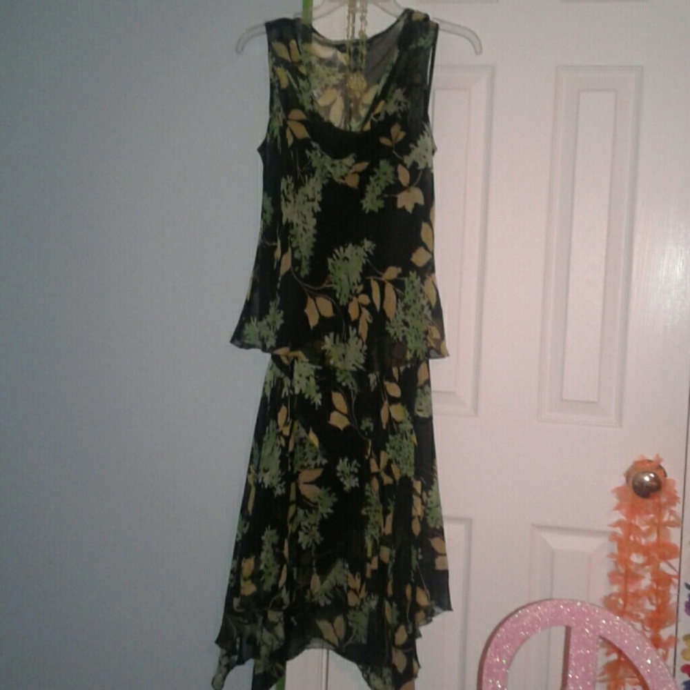 Sleeveless 2 piece Dress